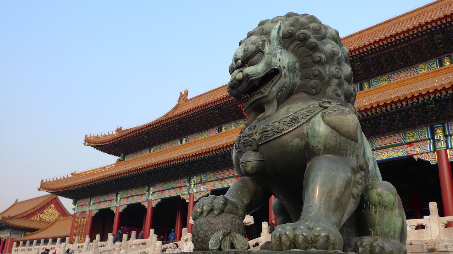 Bronze dragon in Forbidden City